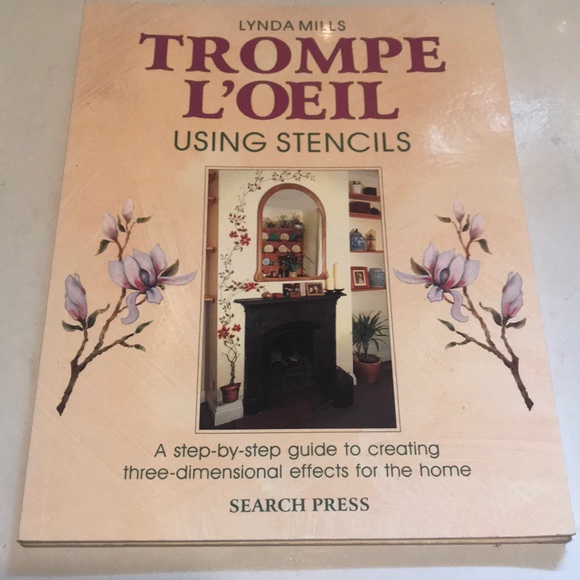Trompe L’Oeil using stencils book - Picture 1 of 3